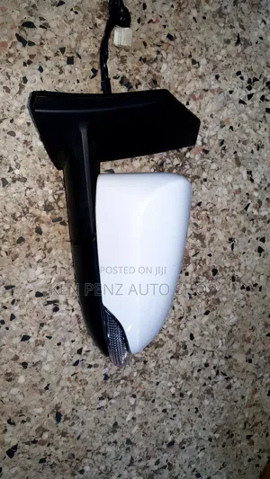 Premio 2018 - 2020 Sidemirrors