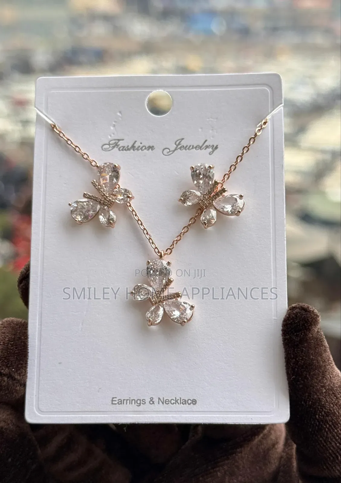 Beautiful Ladies' Fashion Jewelry Necklace at 20% Discount Sales