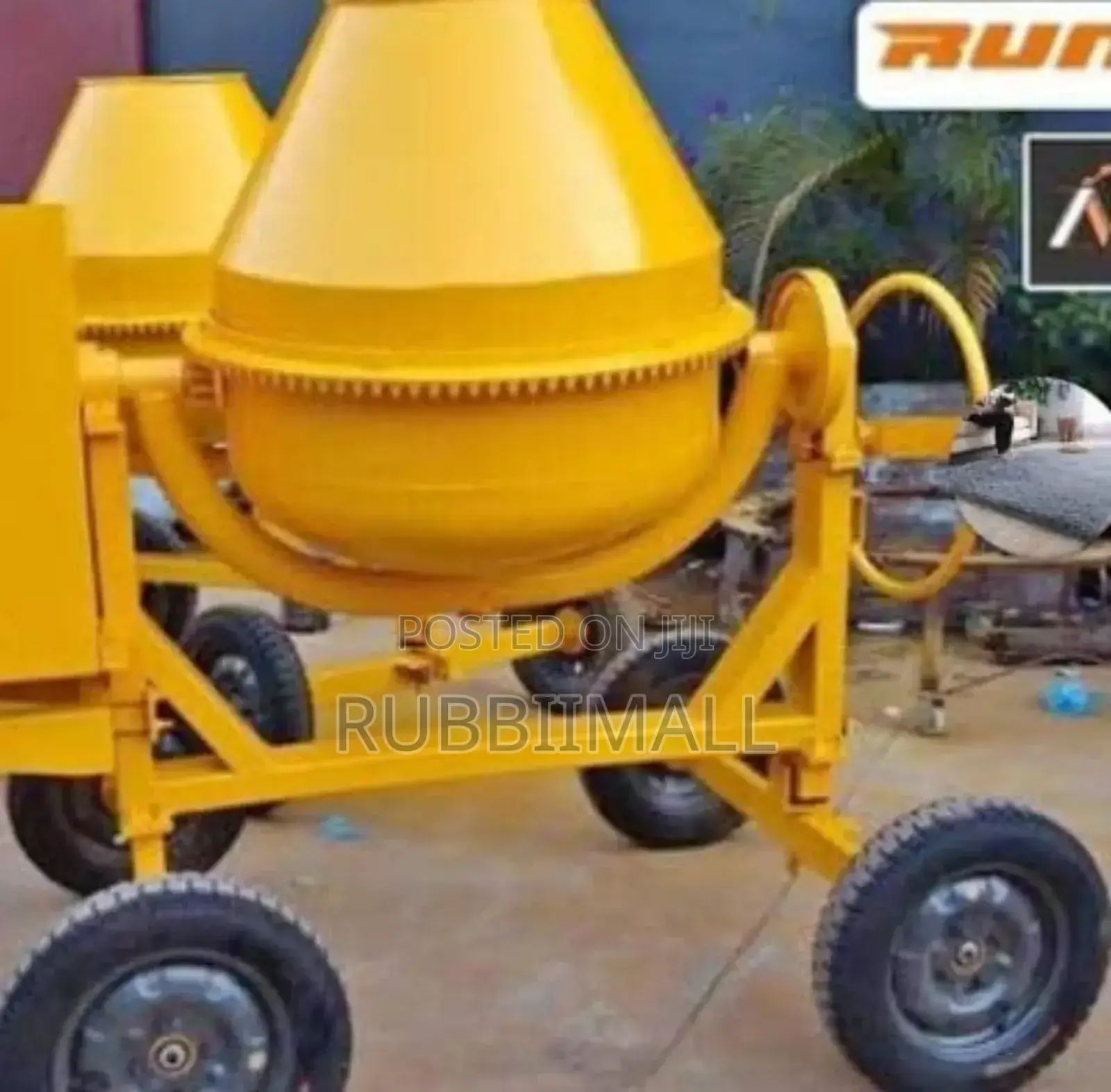Concrete Mixer Half Bag With Engine