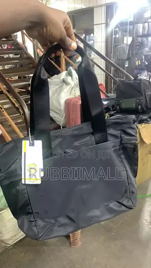 Holiday Hand Bag
