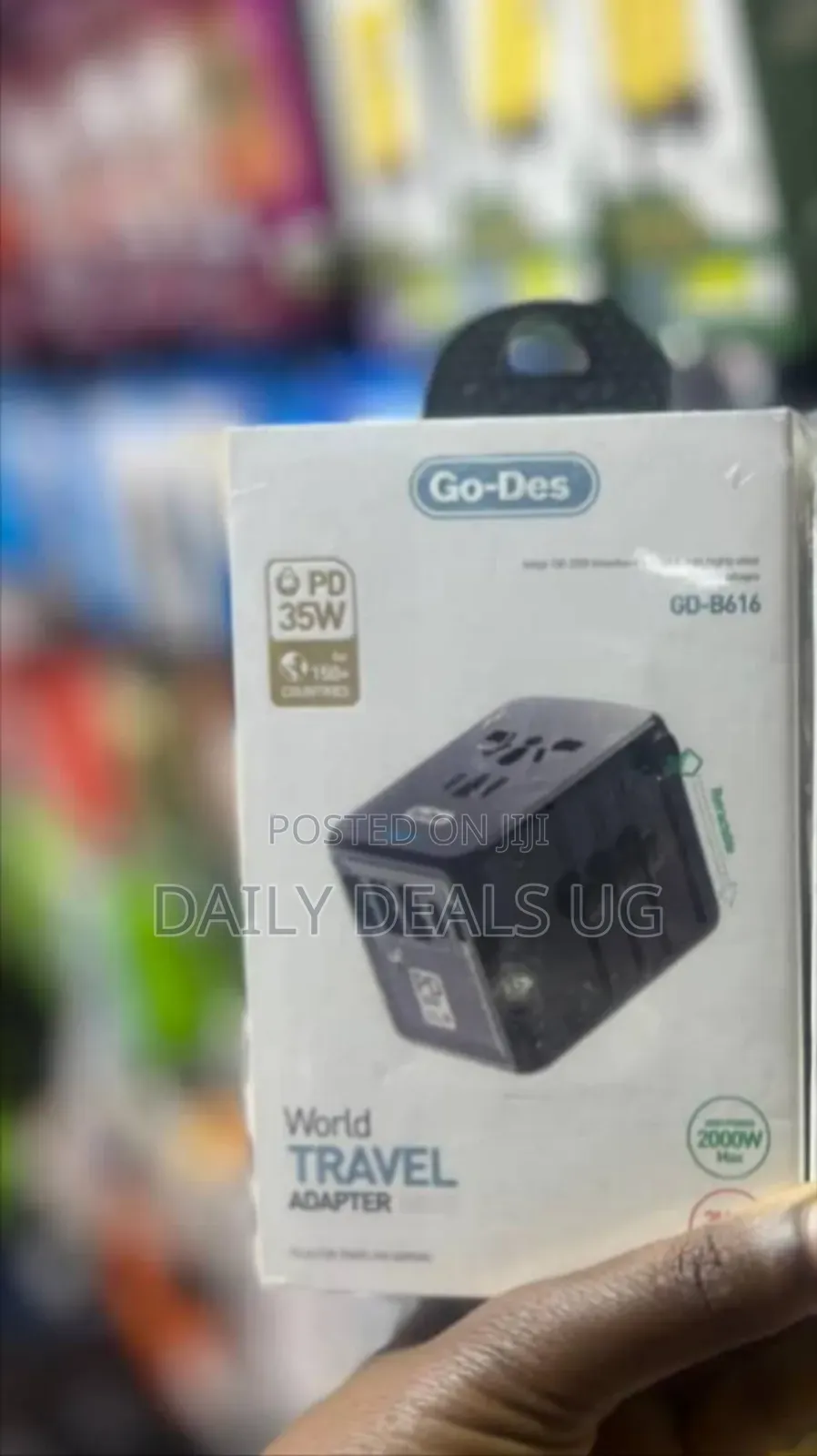 Go Des Travel Adaptor, 3 Usb Ports and 2 Pd Ports