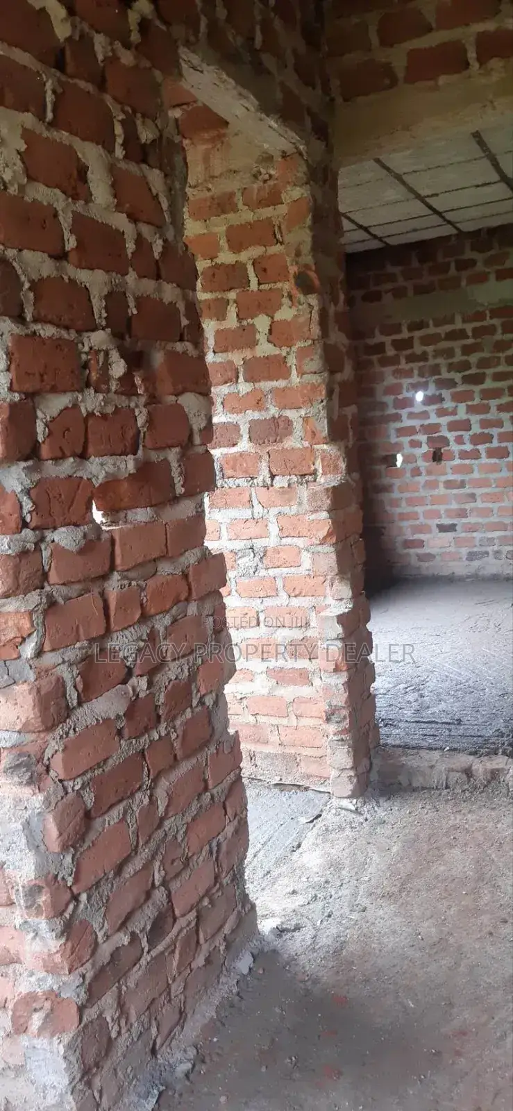3bdrm Bungalow In Wakiso / Wakiso For Sale