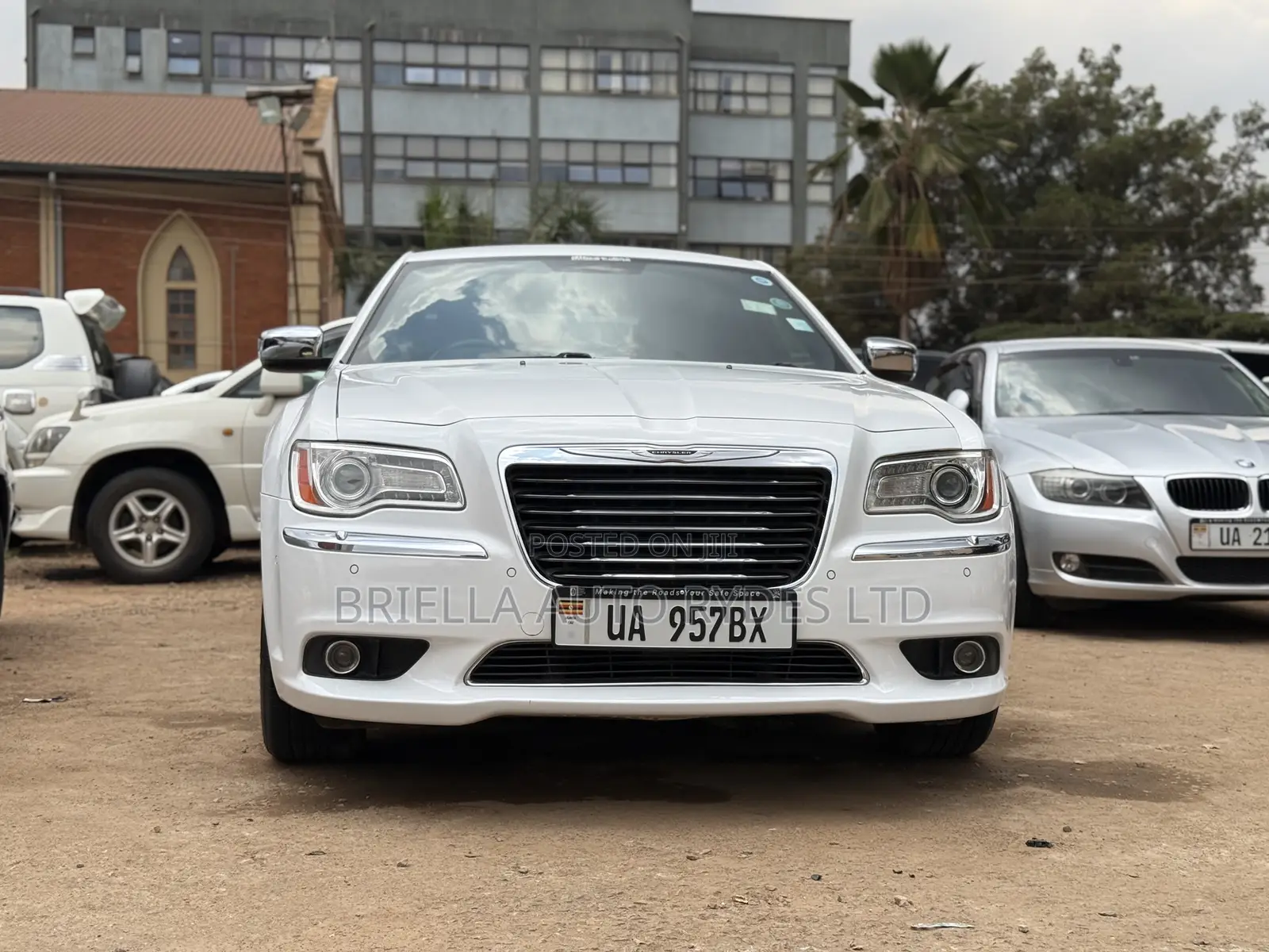 Chrysler 300C 2015 White