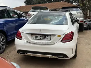 Mercedes-Benz C200 2017 White