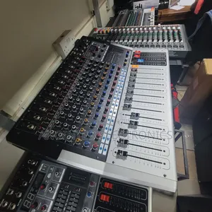 12 Channels Ampmixer