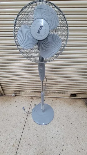 Original Standing Fan With a Remote Veto