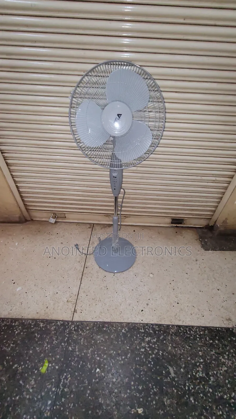 Original Vetto Fans With a Remote