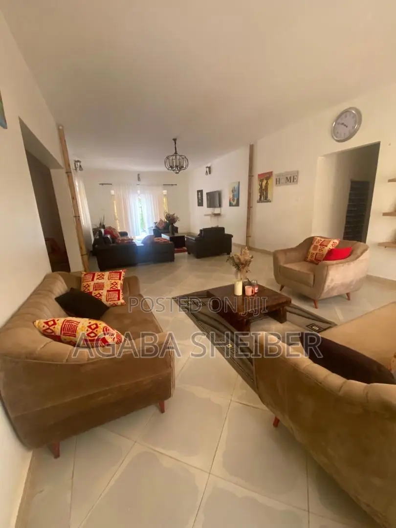 Furnished 3bdrm Bungalow in Kakiri for sale