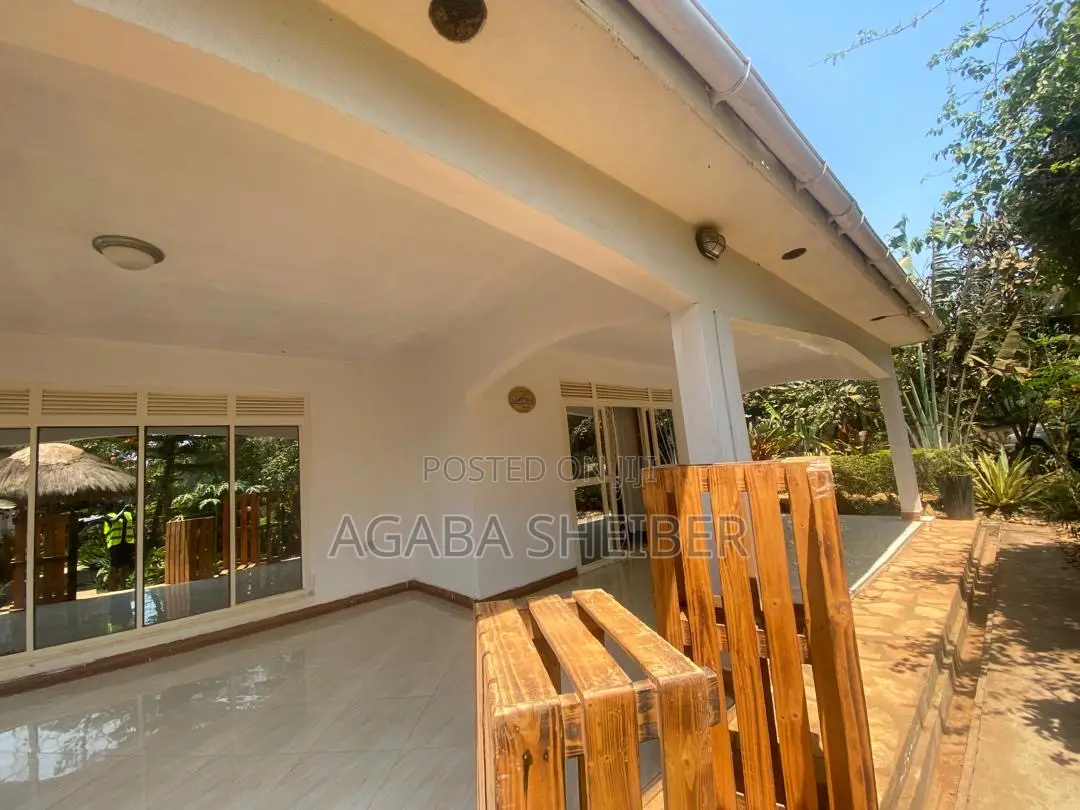 Furnished 3bdrm Bungalow in Kakiri for sale