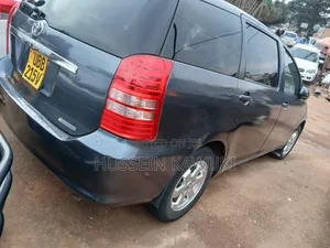 Toyota Wish 2007 Gray