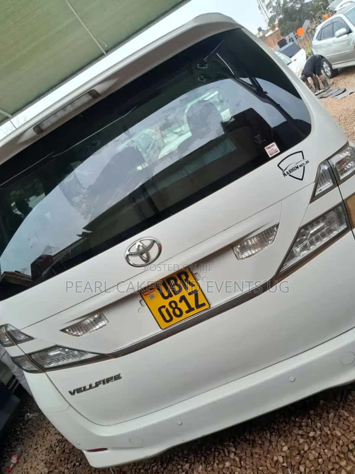Toyota Vellfire Alphard White Car Hire Rental Selfdrive