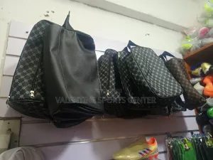 Bags Original Material Leather Is Available in Your Stock