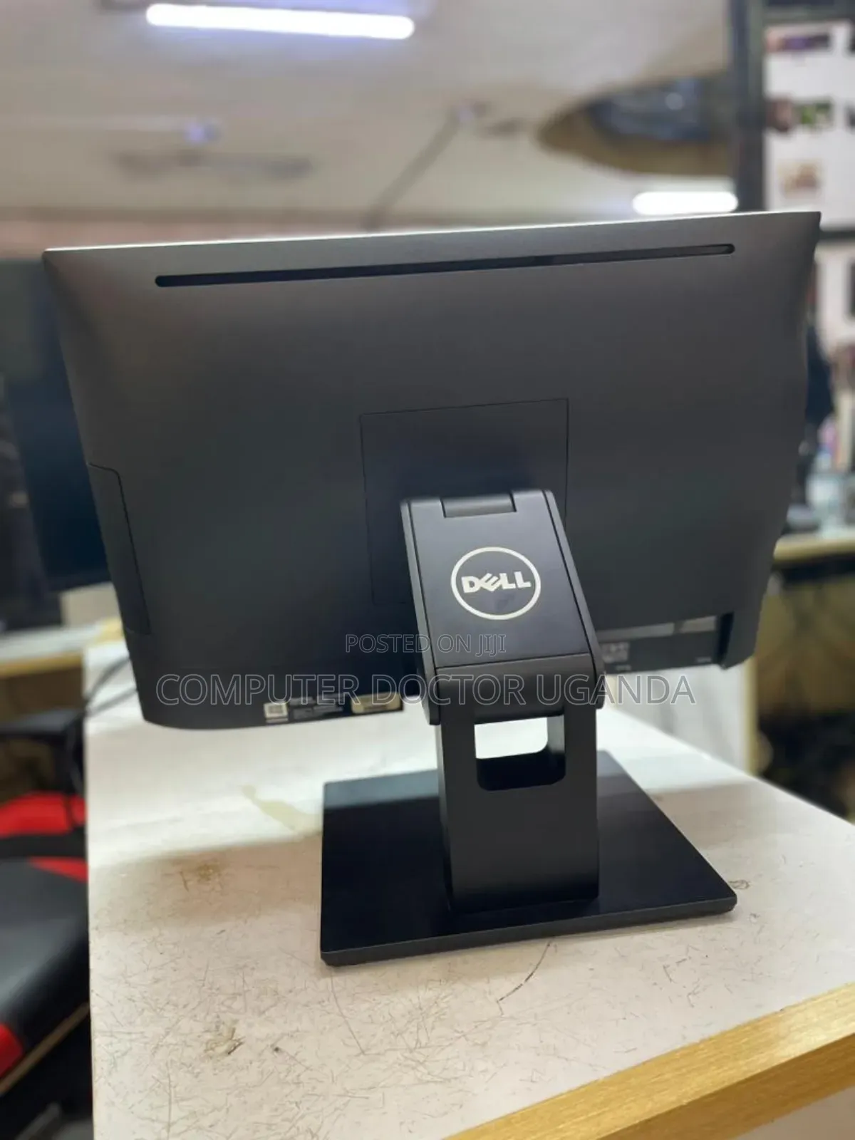 Desktop Computer Dell OptiPlex 5250 8GB Intel Core I7 SSD 256GB