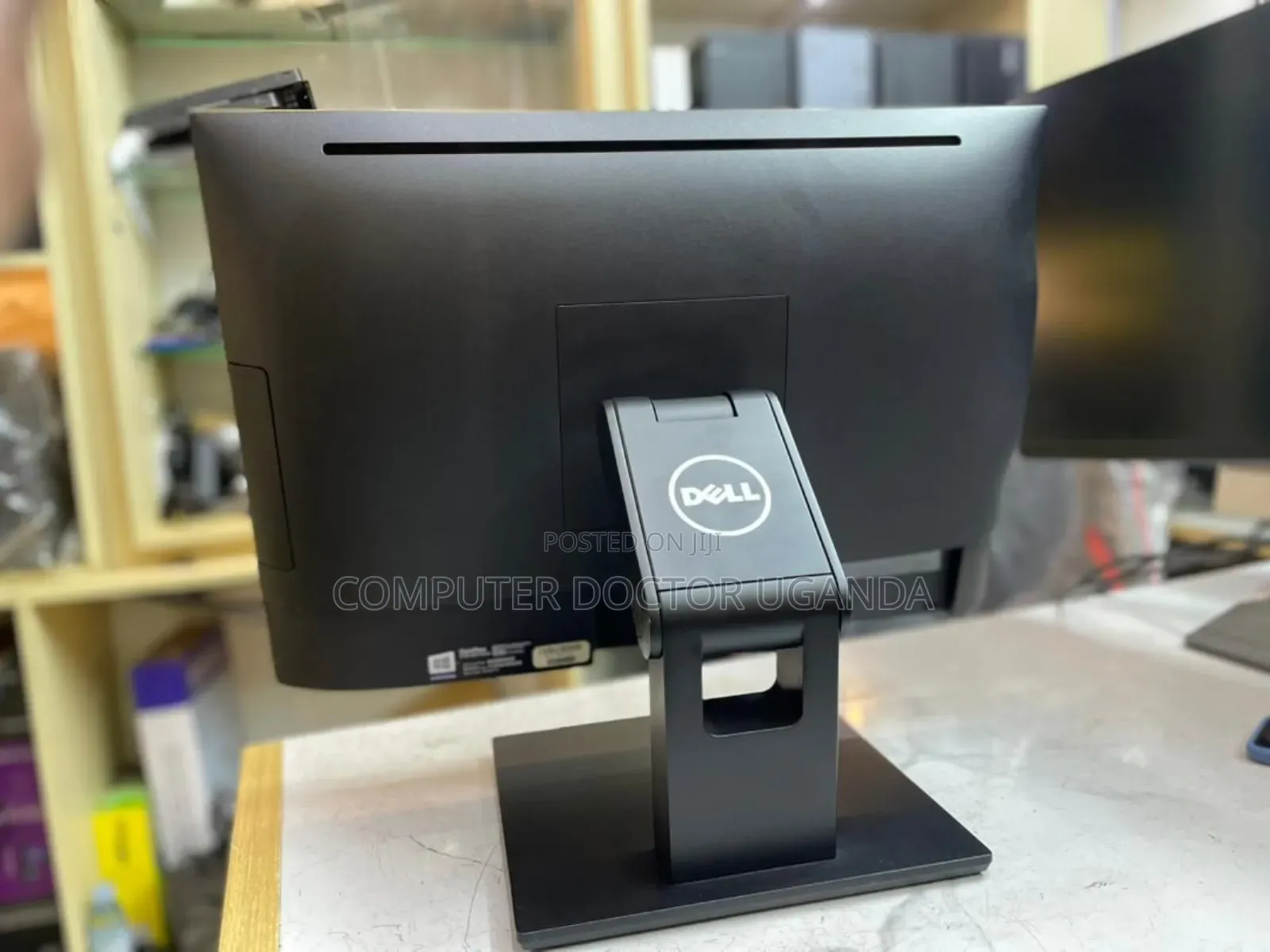 Desktop Computer Dell OptiPlex 5250 8GB Intel Core I7 SSD 256GB