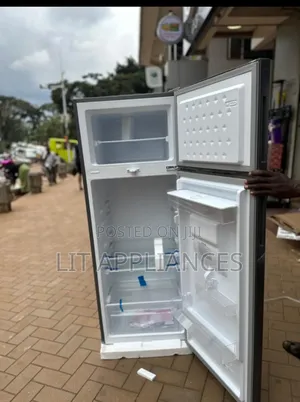 Chiq 270l Fridge With Dispenser and 10 Years Warranty.