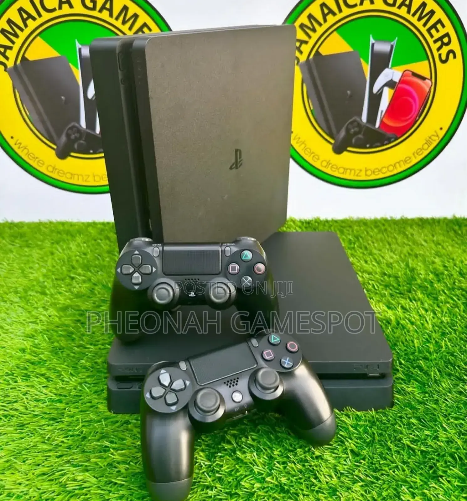 Playstation 4 Slim (Excellent Condition)