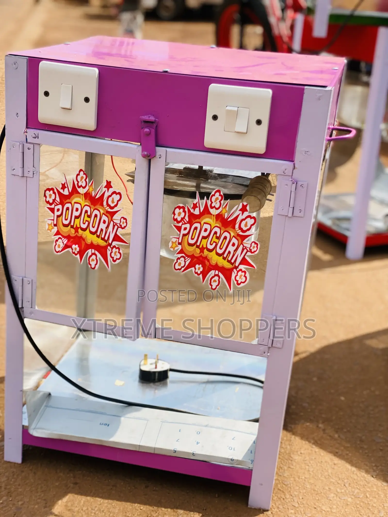 Coddles / Popcorn Machine / Electric Mixer