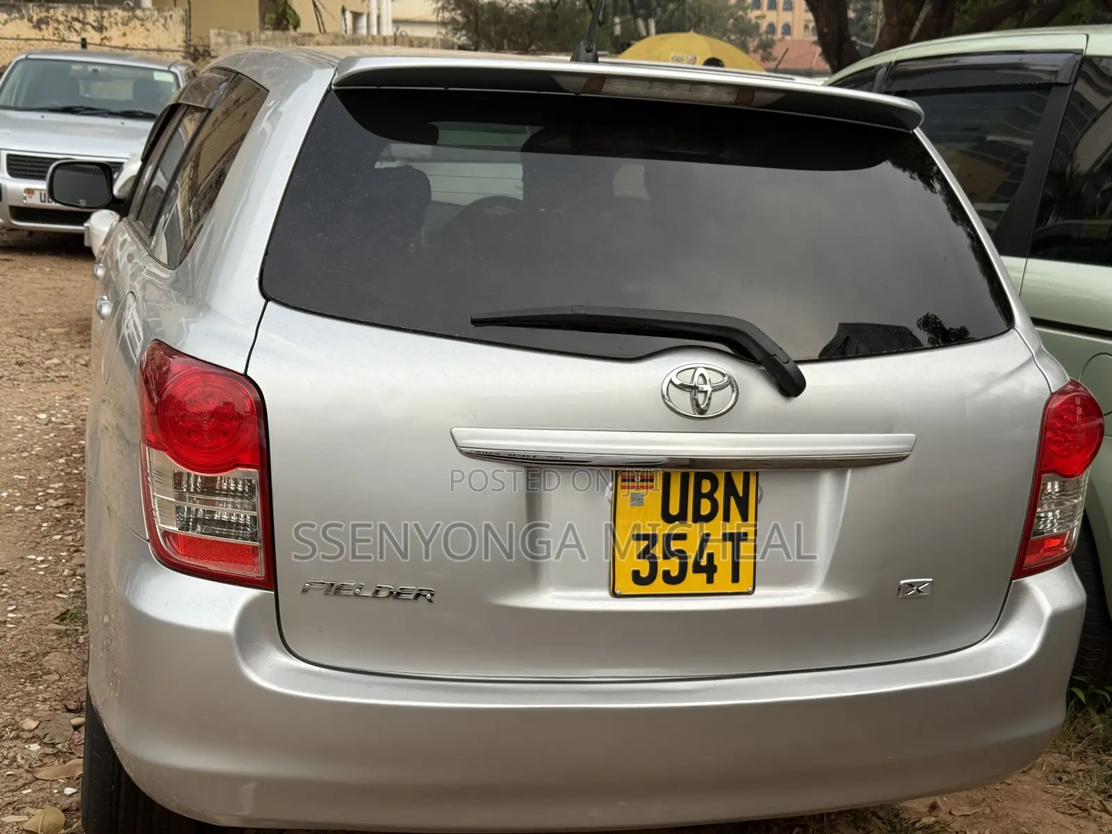 Toyota Corolla Fielder 2010 Silver