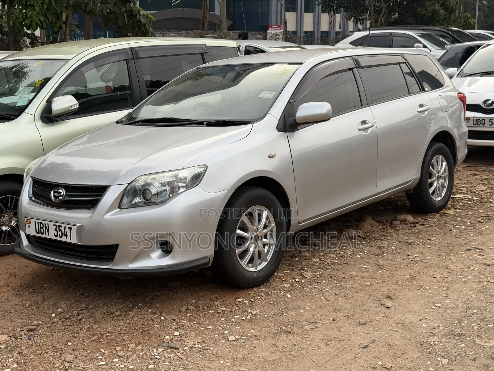 Toyota Corolla Fielder 2010 Silver