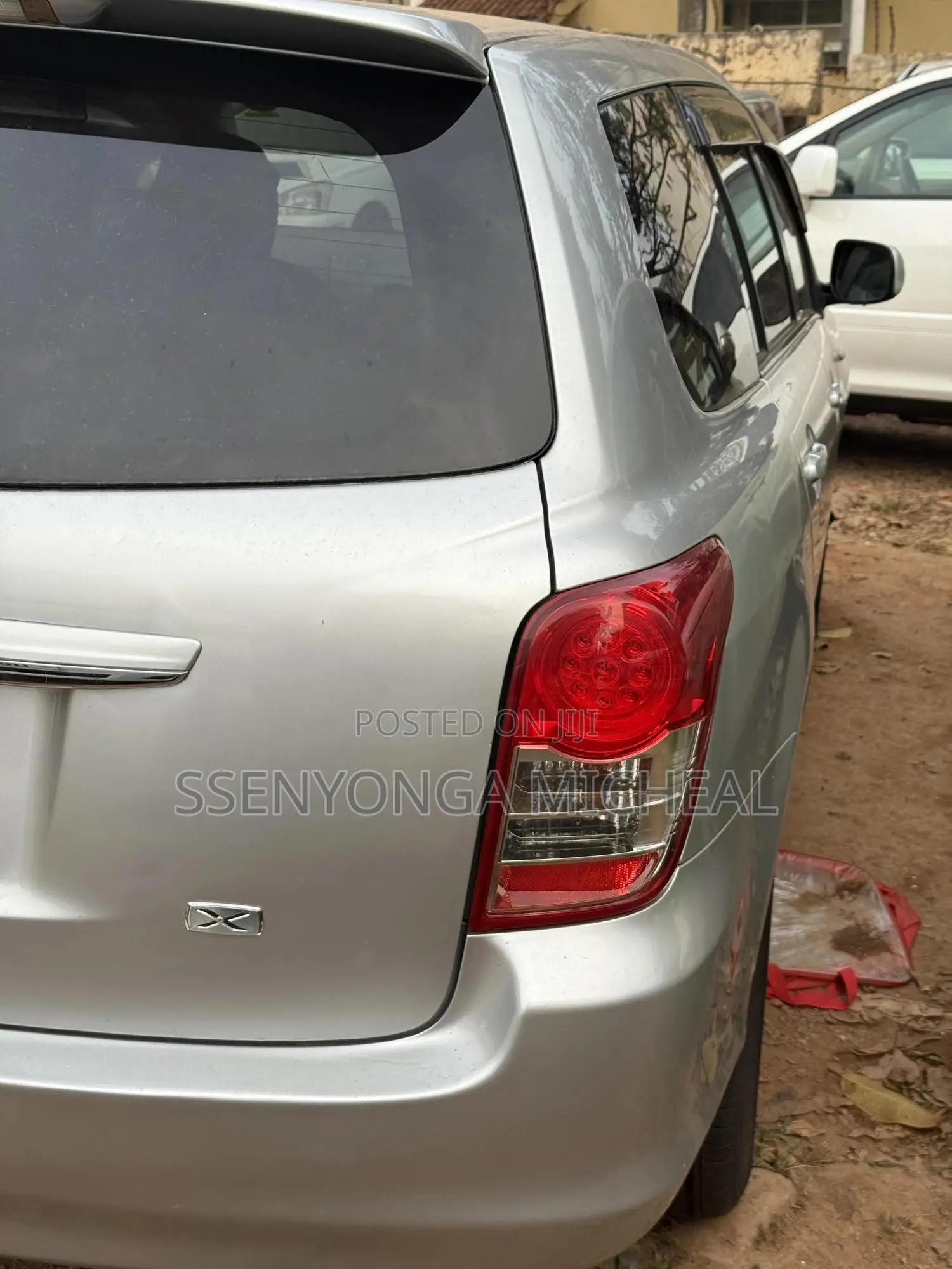 Toyota Corolla Fielder 2010 Silver