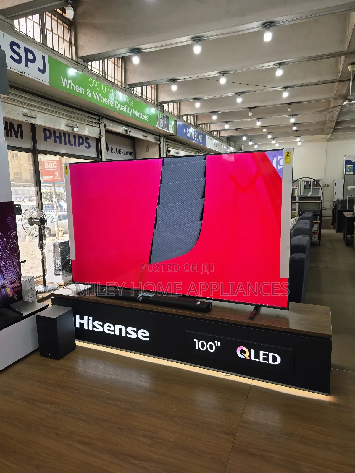 Brand New 20% Discount Price Reduction on Hisense 100inches Qled- Tv