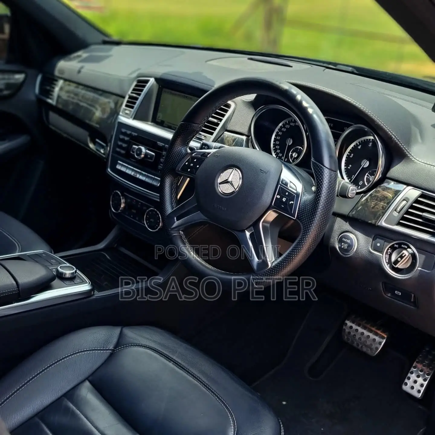 Mercedes-Benz M Class ML350 4dr SUV (3.5L 6cyl 7A) 2014 Black