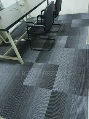 Tile Woolen Carpets Per Square Meter Available in All Designs