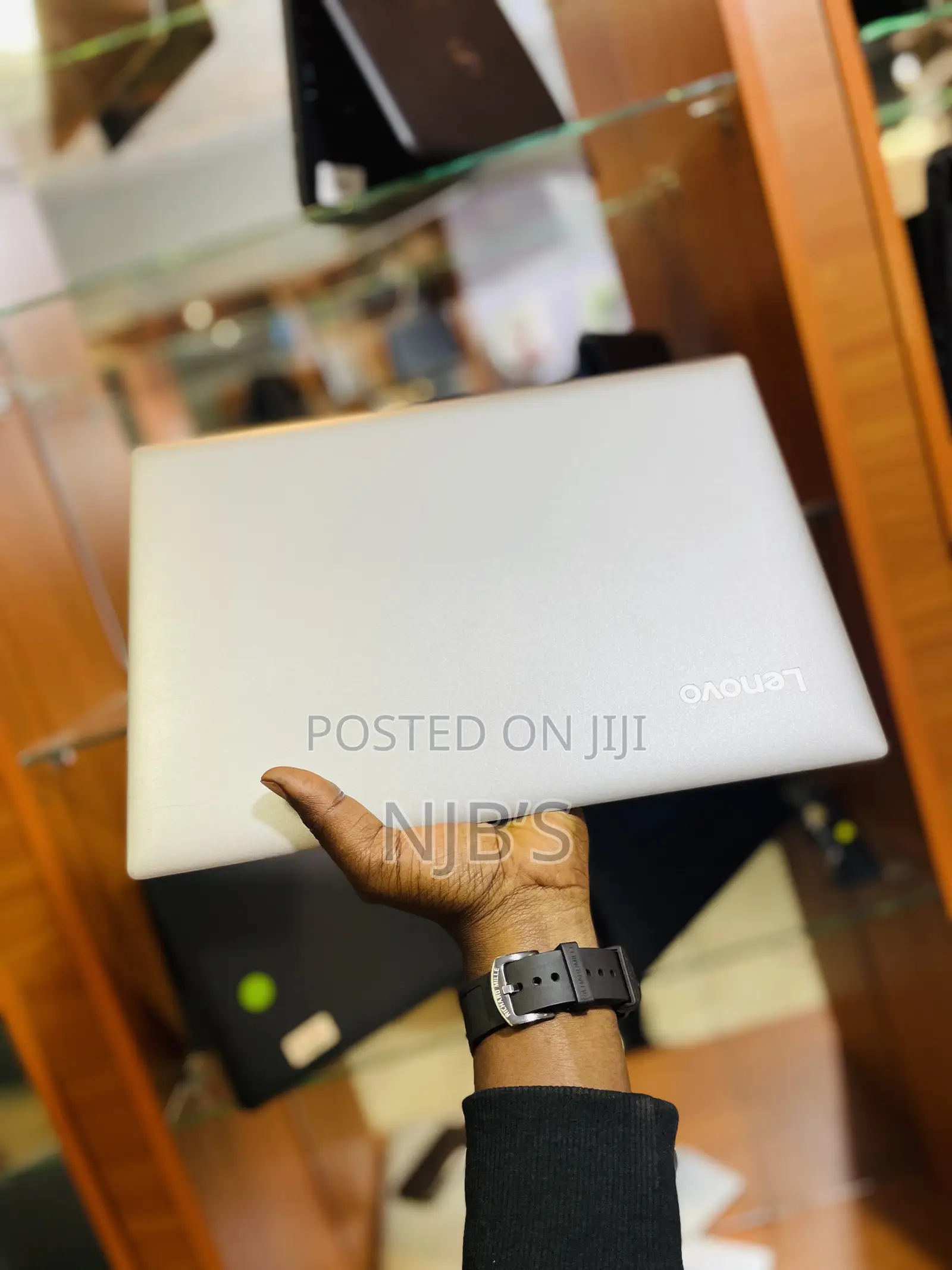 Laptop Lenovo IdeaPad 120S 4GB Intel Pentium eMMC 128GB