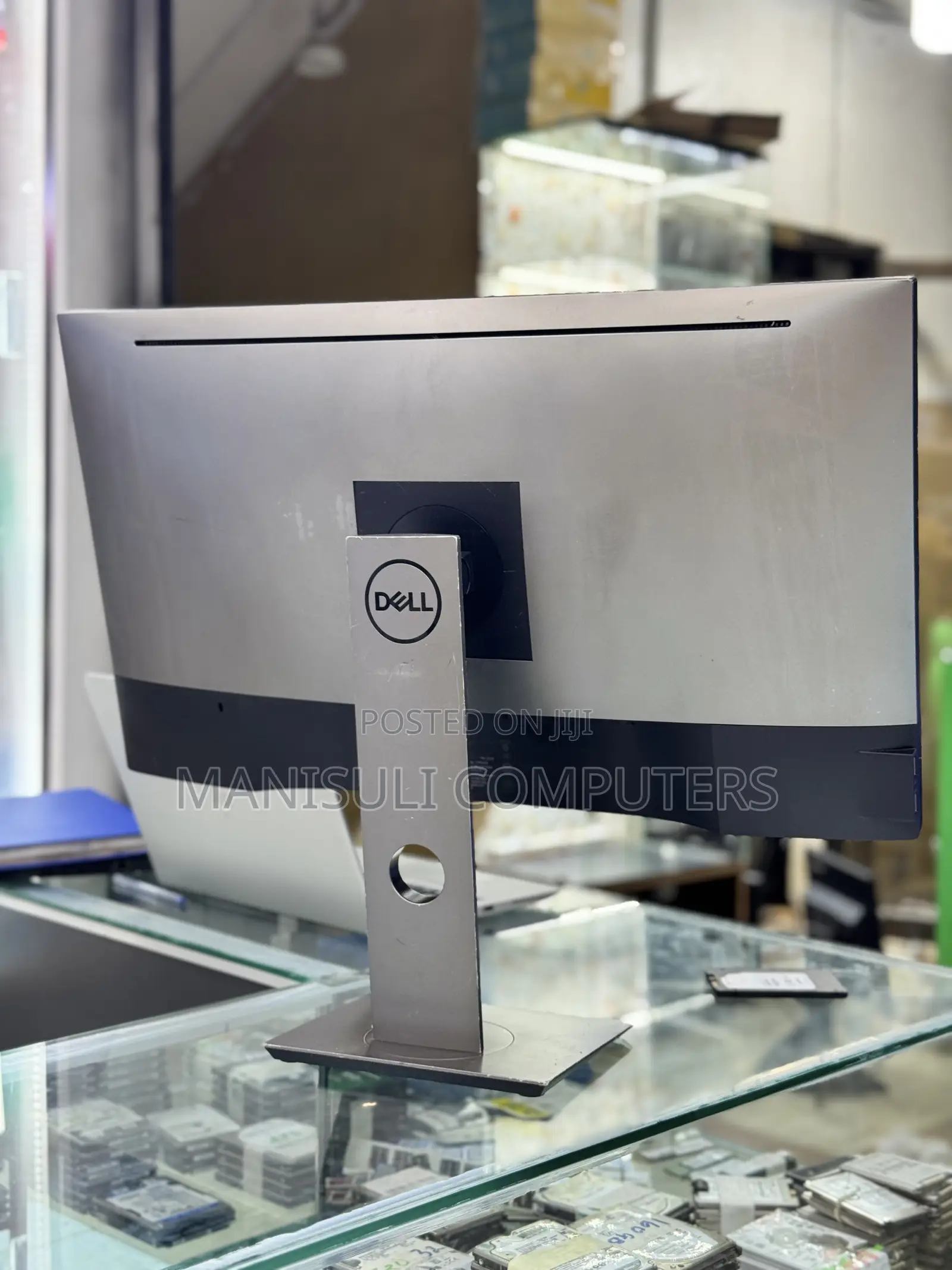 Guarantee 8months and 3 Weeks Dell Monitor 27 Inch Fullscreen Hdmi