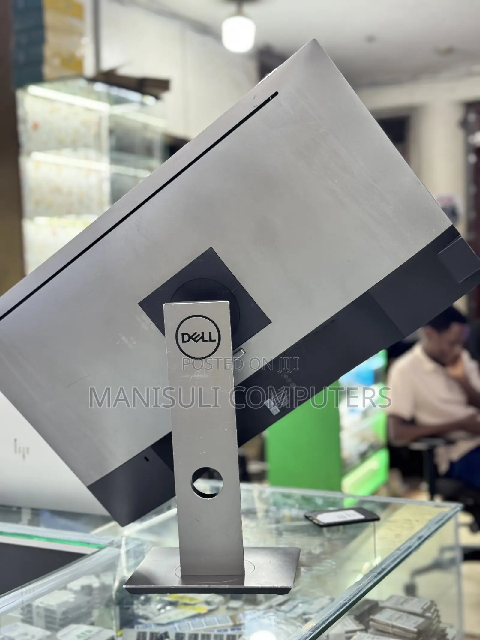 Guarantee 8months and 3 Weeks Dell Monitor 27 Inch Fullscreen Hdmi