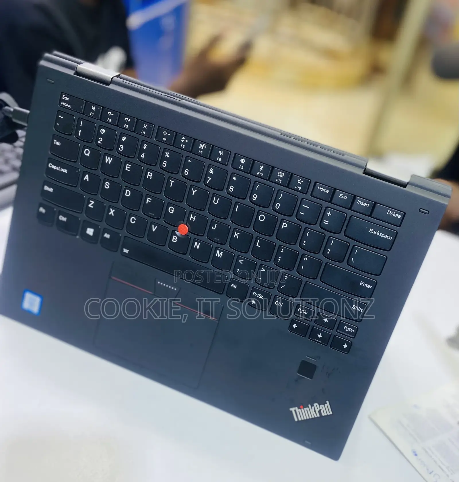 Laptop Lenovo Thinkpad X1 Yoga 8GB Intel Core I7 SSHD (Hybrid) 256GB