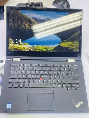 Laptop Lenovo Thinkpad X1 Yoga 8GB Intel Core I7 SSHD (Hybrid) 256GB