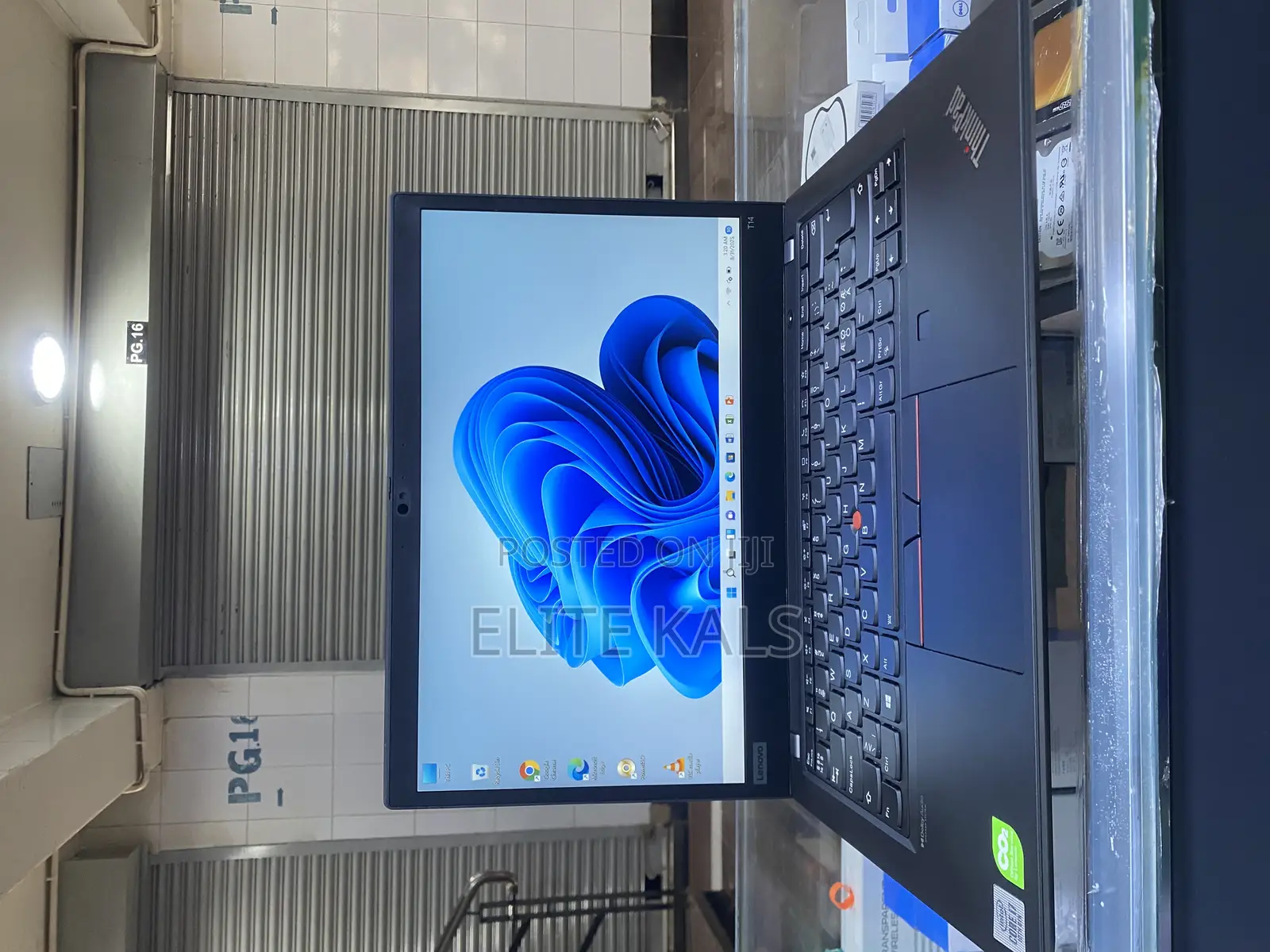 Laptop Lenovo ThinkPad T14 G2 16GB Intel Core I7 SSD 512GB