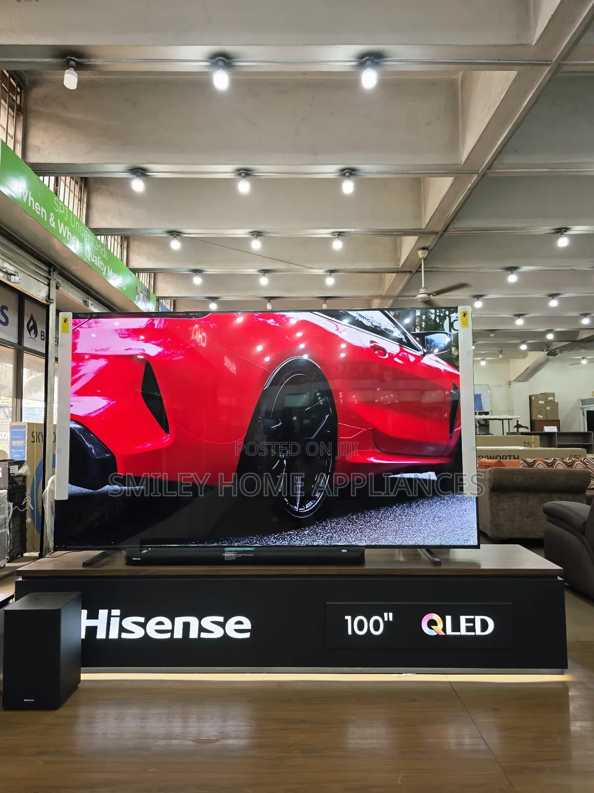 Hisense 100inches Quantum Dot Display Q7series Qled- Vidaa Smart Tv