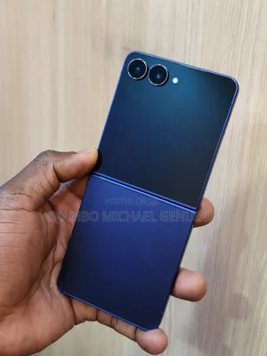 Samsung Galaxy Z Flip7 256 GB Blue