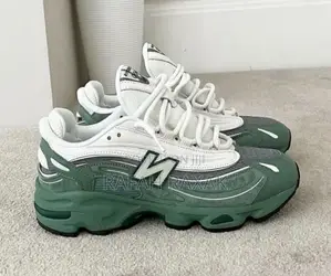 Original Green/White New Balance 1000 Sneakers