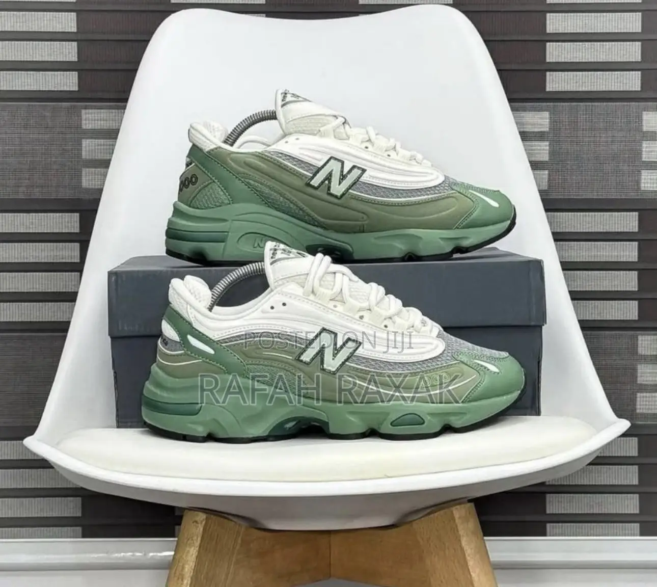 New Balance 1000 White/Green Sneakers