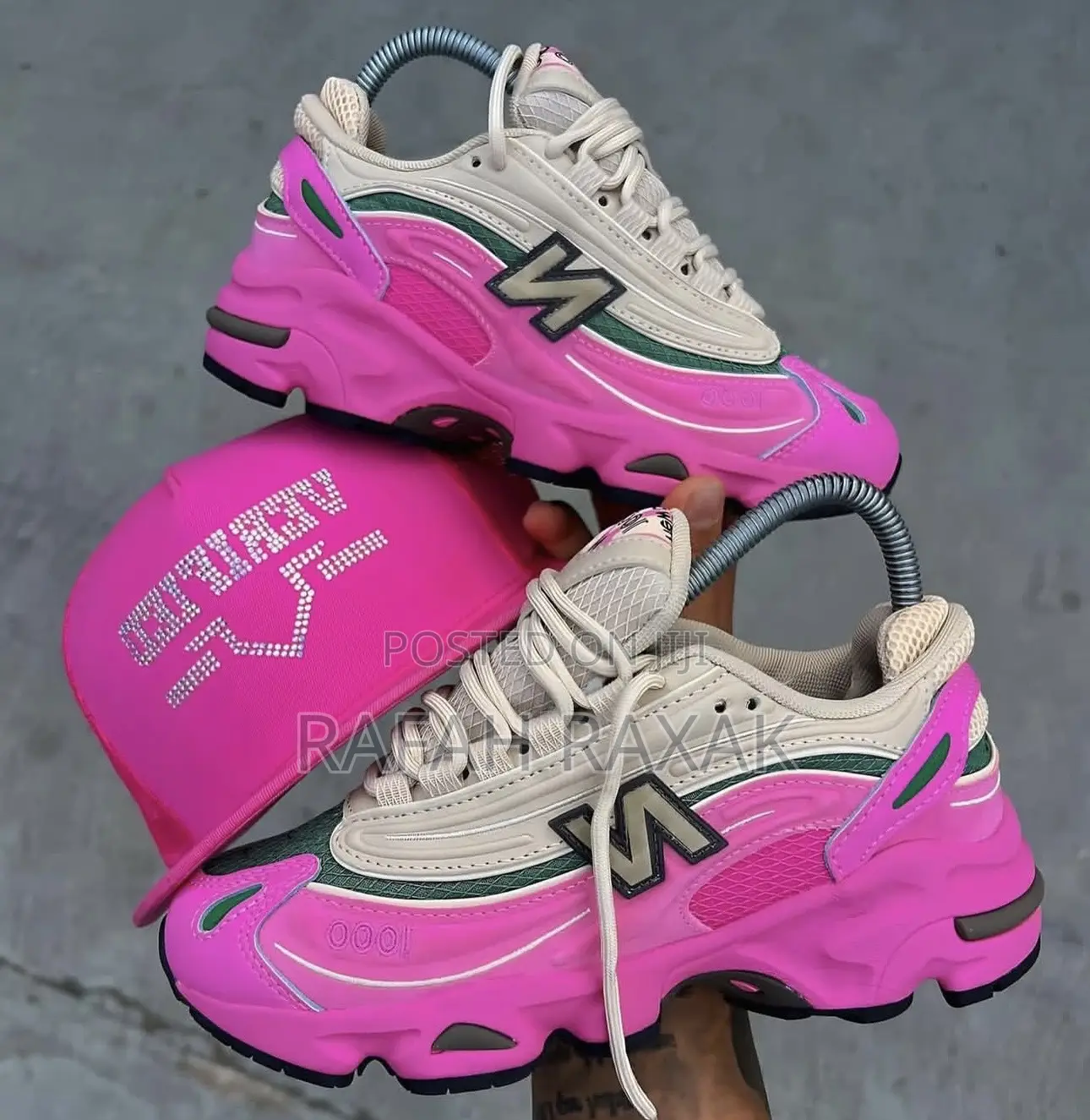 Unisex Pink/Beige New Balance 1000 Sneakers