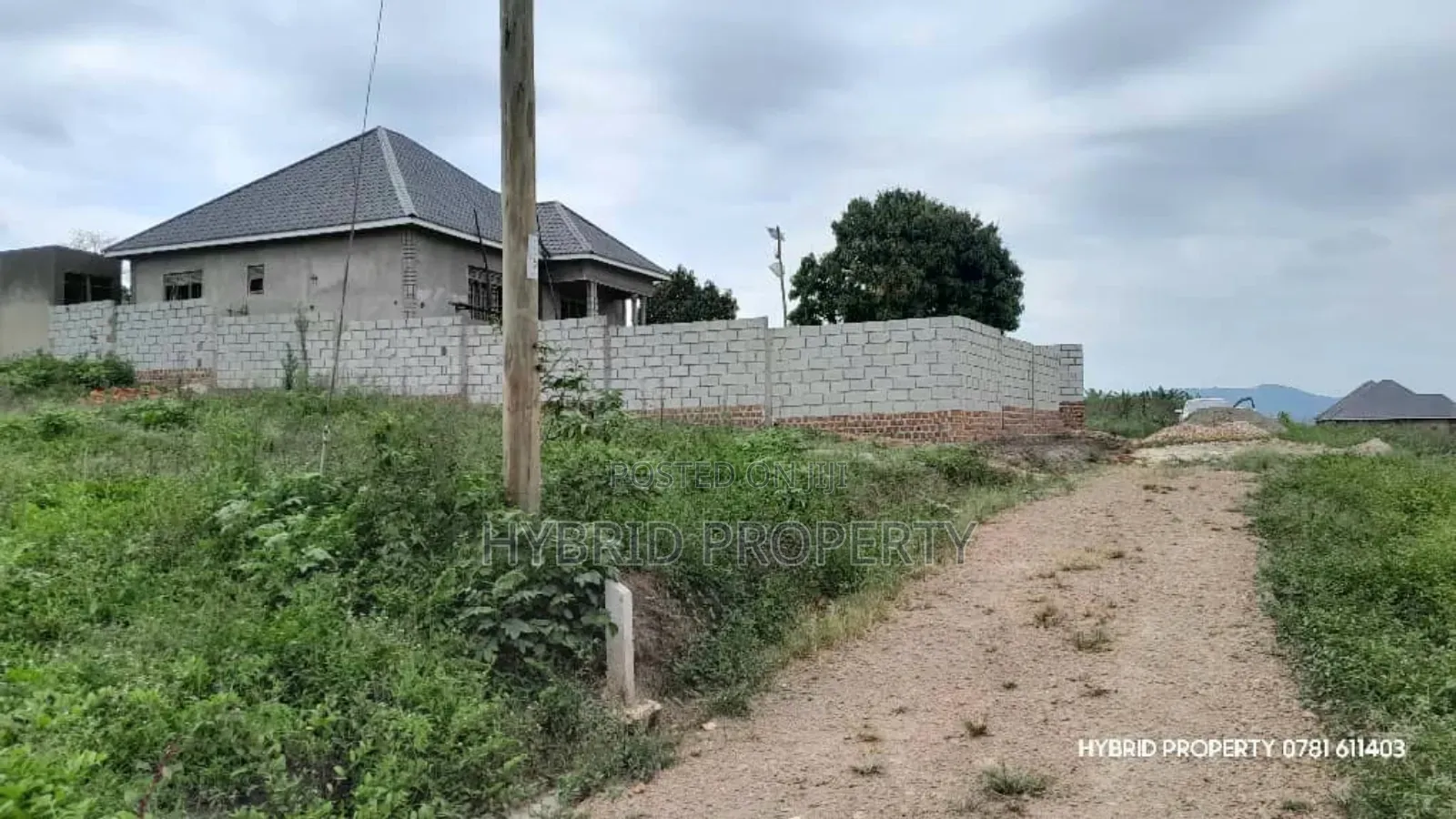 Prime Plots for Sale at Gobero~Lutisi Kakiri Along Hoima Road V