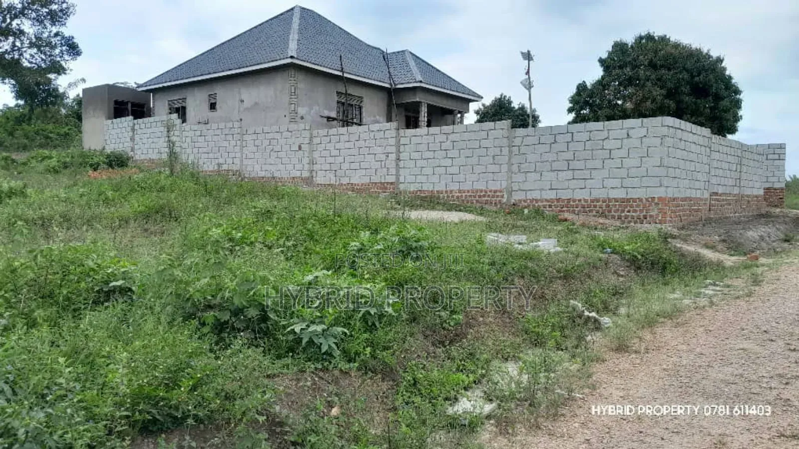 Prime Plots for Sale at Gobero~Lutisi Kakiri Along Hoima Road V