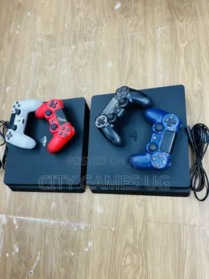 Sony Playstation 4 Slim#1consoles