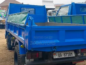 Isuzu Elf Tipper