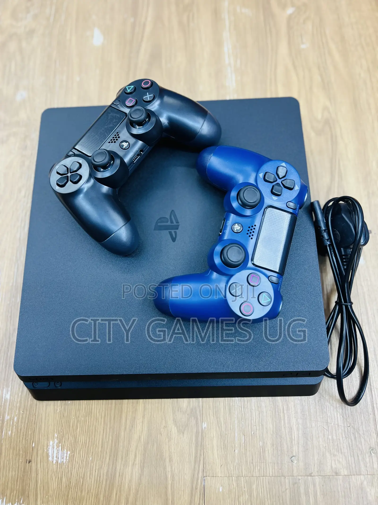 Sony Playstation 4 Slim With Fc26