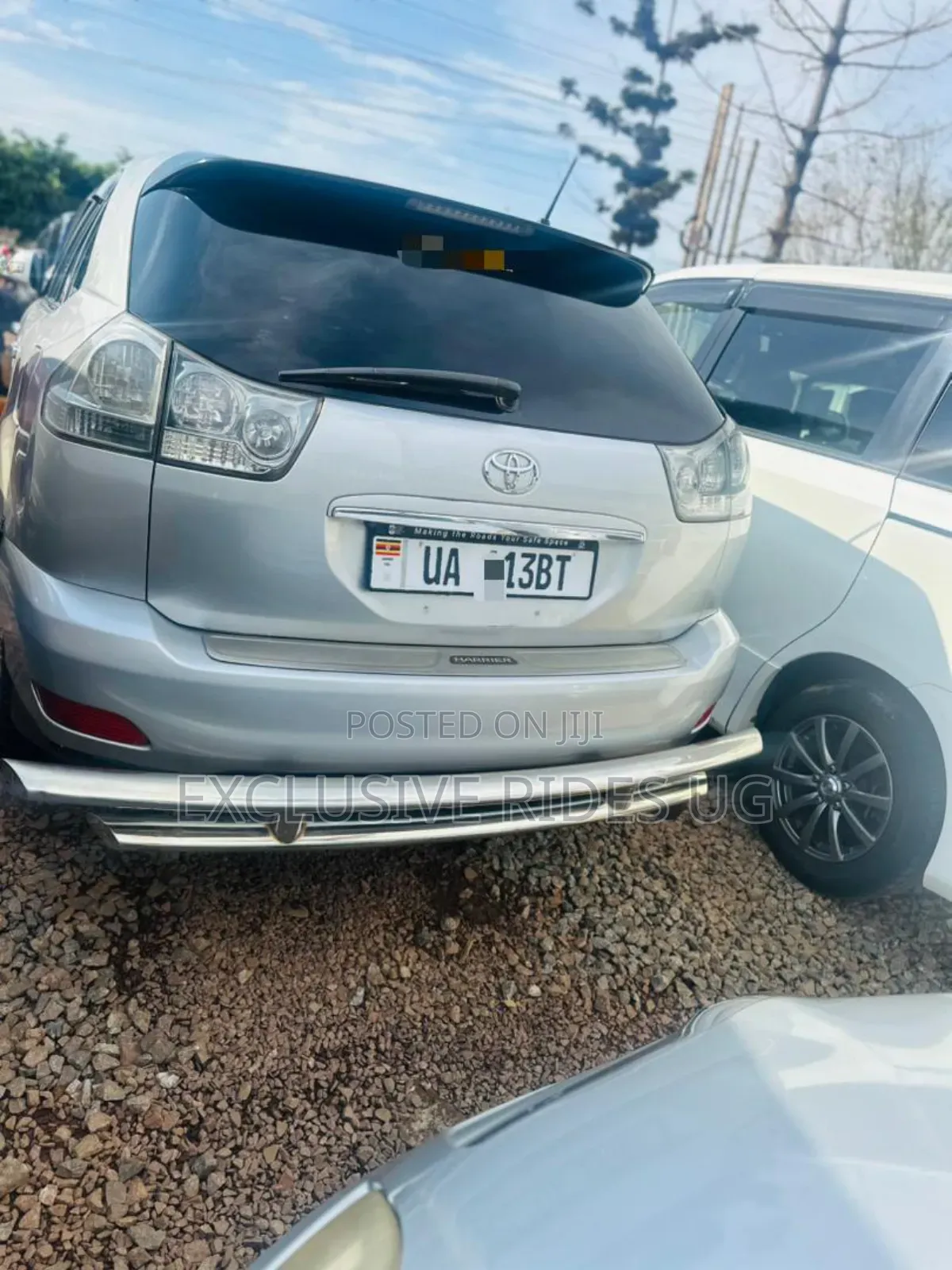 Toyota Harrier 2011 Silver