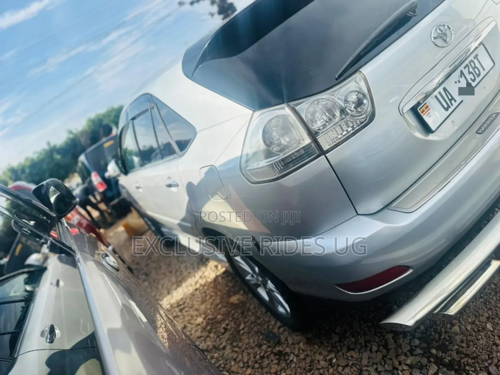 Toyota Harrier 2011 Silver