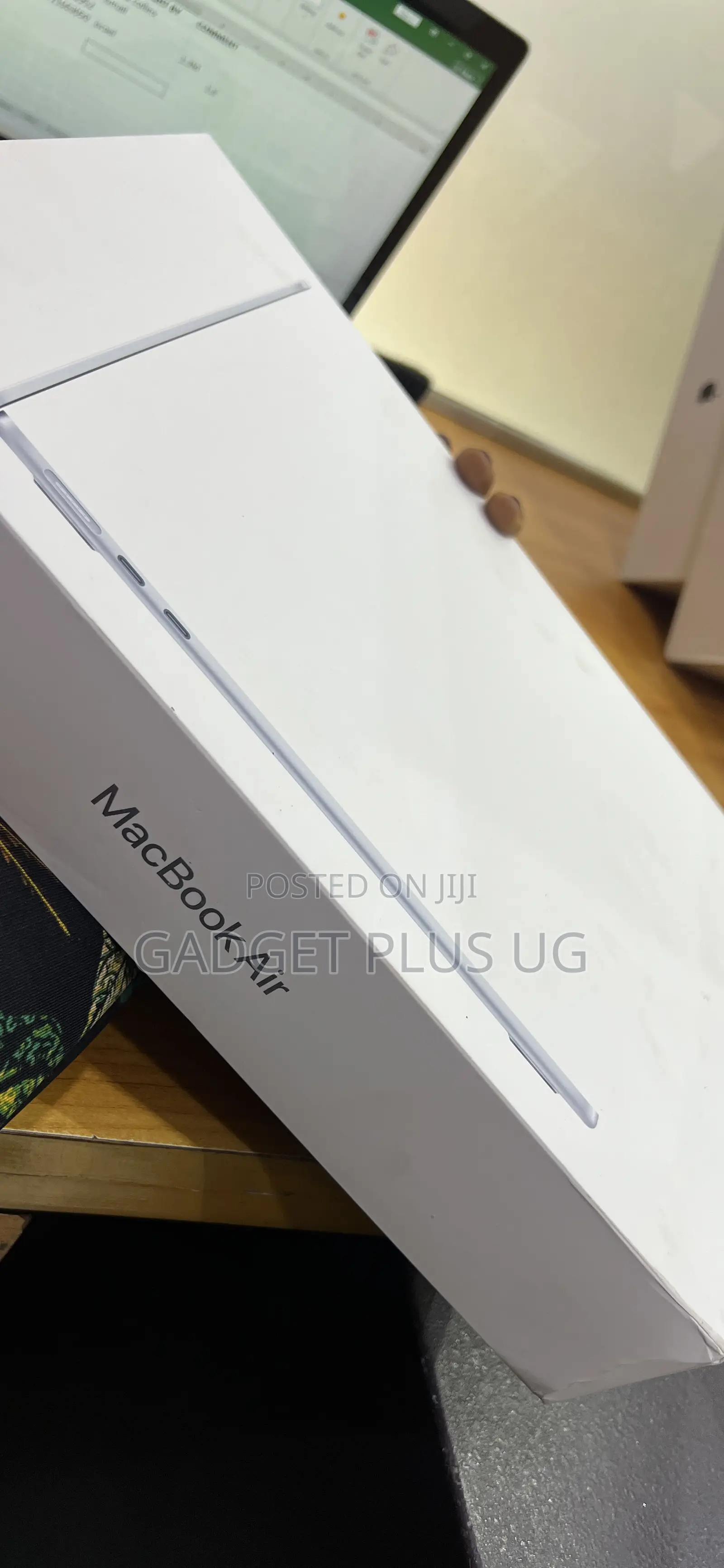 New Laptop Apple MacBook Air 16GB Intel Core I5 SSD 256GB