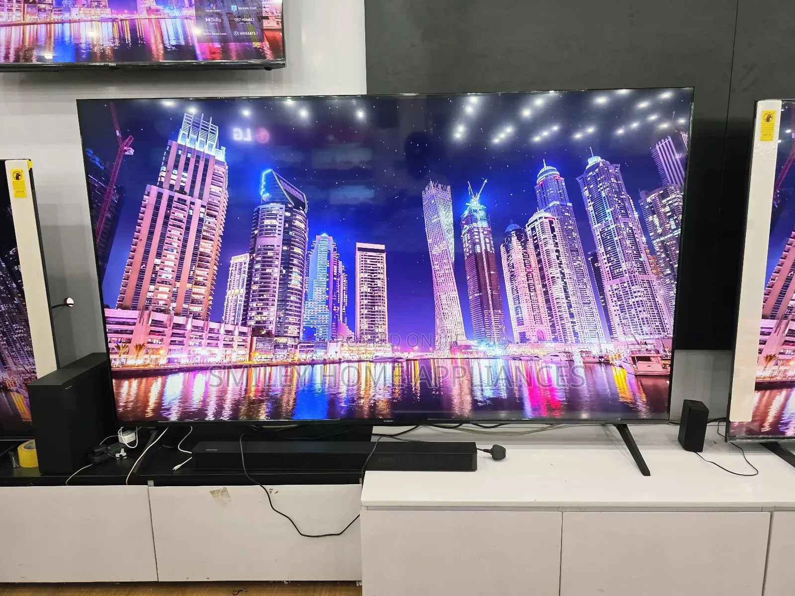 85inches Q6 Series Hisense Vidaa Smart Tv at Beeyi Dodolo Sales