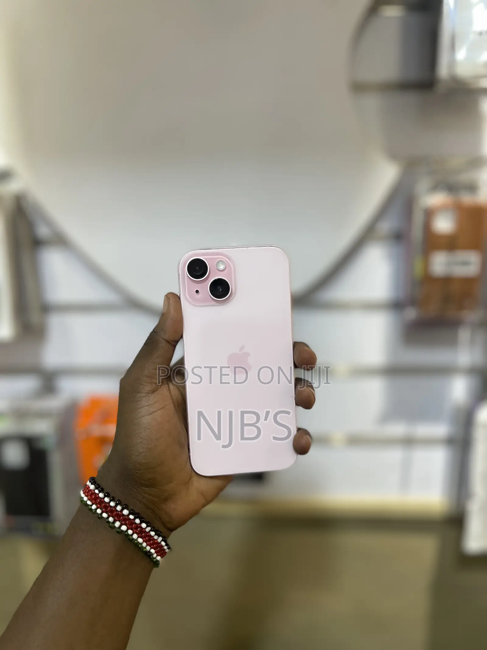 New Apple iPhone 15 128 GB Pink