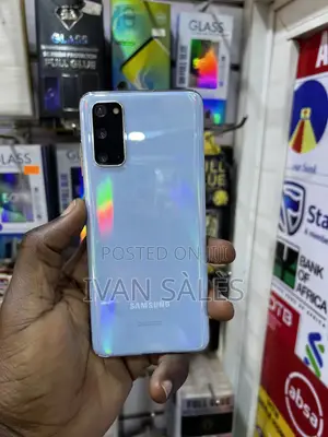 Samsung Galaxy S20 128 GB Blue