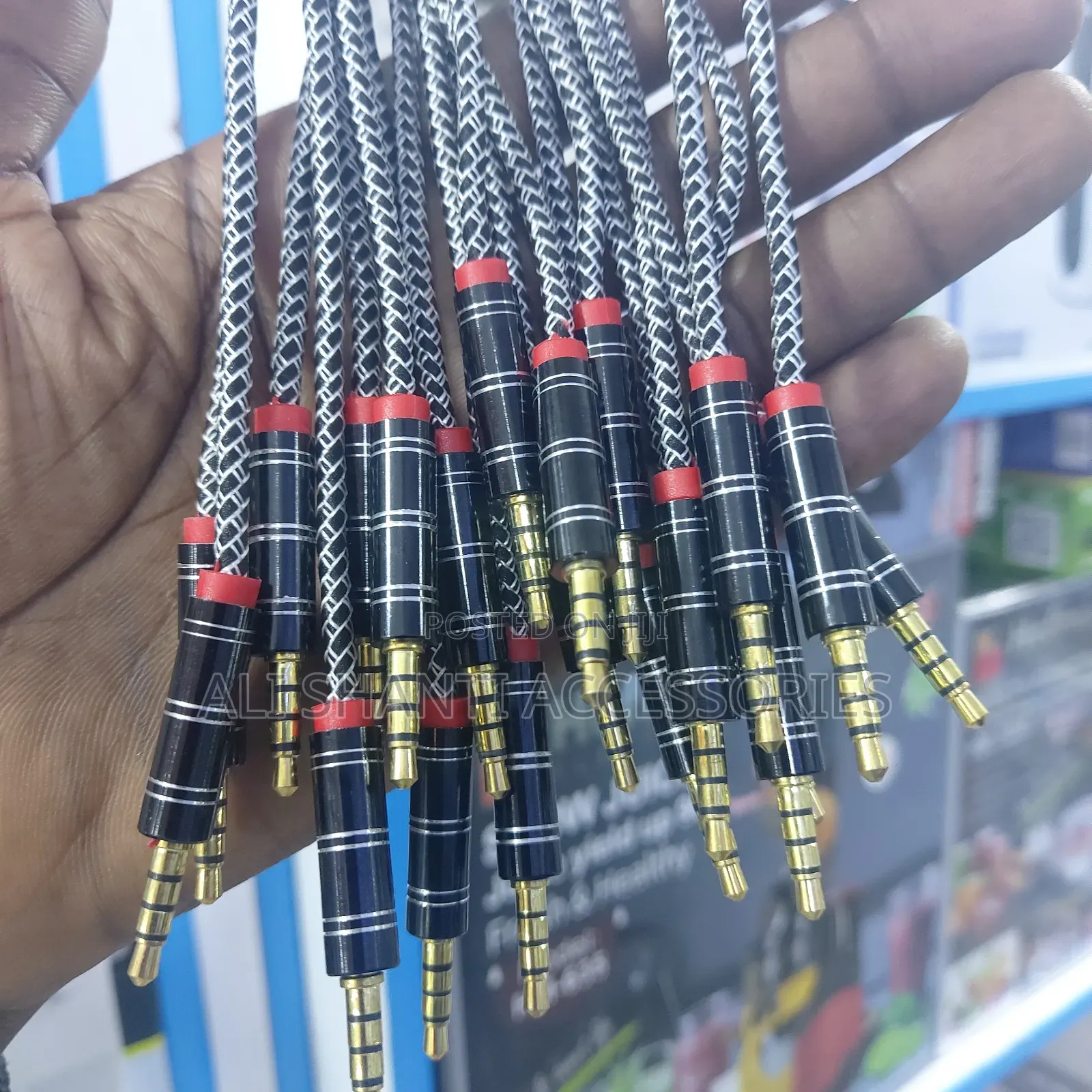 3-Pin to 3-Pin Braided Audio Cable 3.5aux With3 1⁄2 Meter